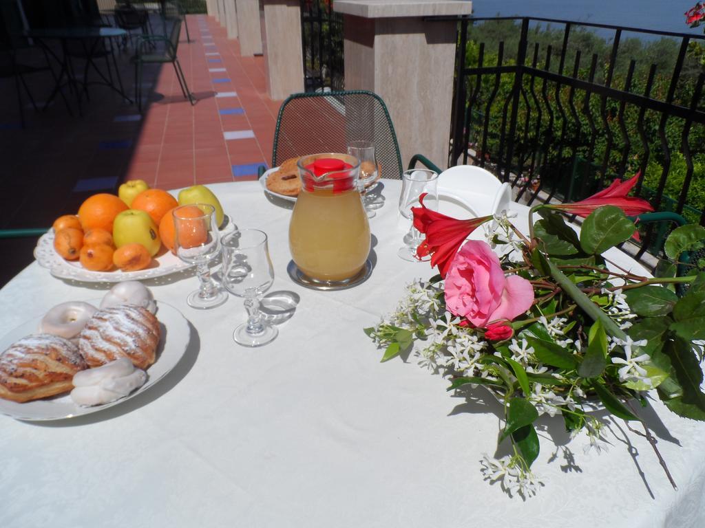 Ancelle Sorrento - Casa D'Accoglienza Hotel Castellammare di Stabia Buitenkant foto